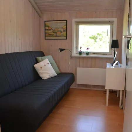 Fliri - 700m From The Sea By Interhome