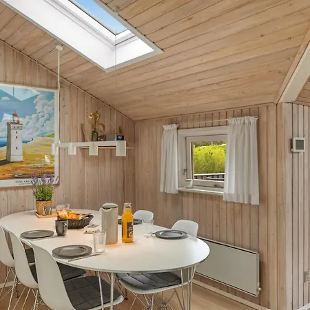 Fliri - 700m From The Sea By Interhome *