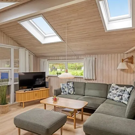 Feriehus Fliri - 700m From The Sea By Interhome Hjørring