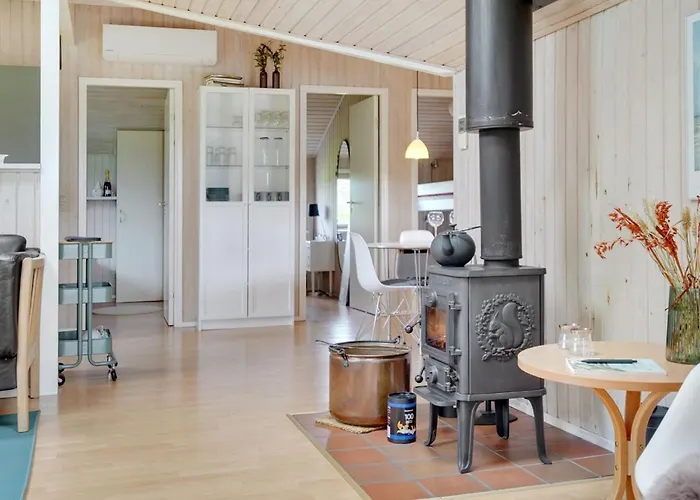 Дом отдыха Fliri - 700m From The Sea By Interhome *